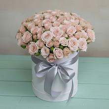 Цветочная композиция из Розы в шляпной коробке в Прасковее