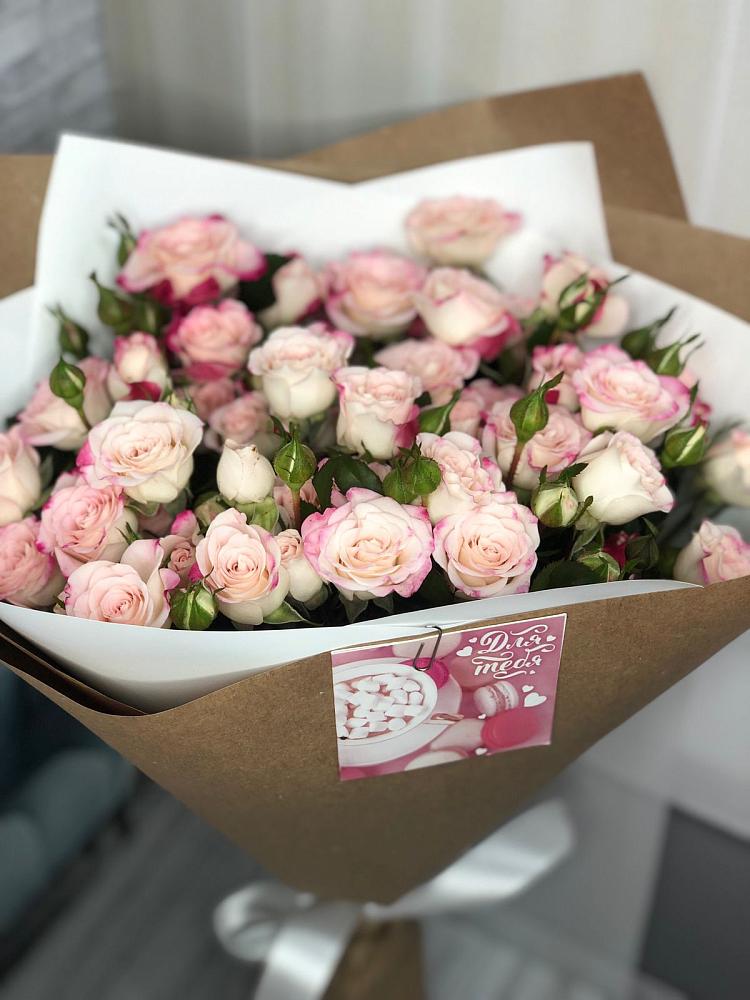 Букет цветов из: Розы в Прасковее