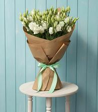 Букет цветов из:  Лизиантусы в Прасковее