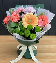 Букет цветов из:  Гвоздики, Розы, Герберы и Хризантемы в Прасковее