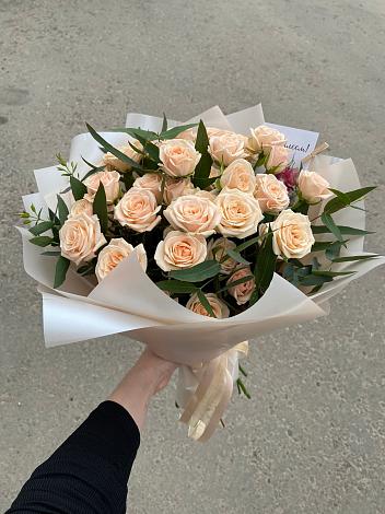 Букет Кремовые розы Латте в Прасковее
