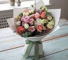 Букет цветов из:  Розы, Лизиантусы и Гвоздики в Прасковее