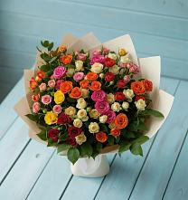 Букет Микс из разноцветных кустовых роз в Прасковее